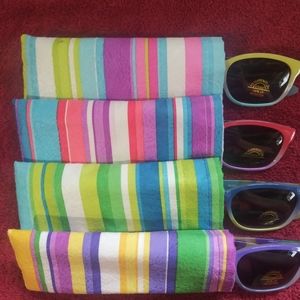 Brand new Del Rey Beach style multi colored sungla